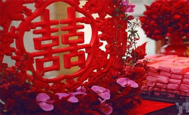 1996年的屬鼠女什么時(shí)候結(jié)婚最好（動(dòng)婚年齡感情怎么樣）
