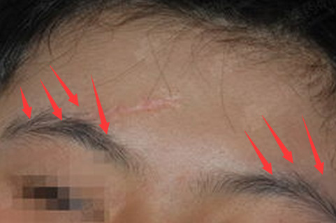 這四種人天生不聚財，命比紙薄，一生凄苦！